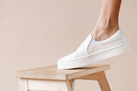 Giày sneakers nữ Solethreads